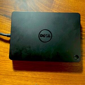 Dell WD15 Docking Station, USB-C, w/ 180W power adapter